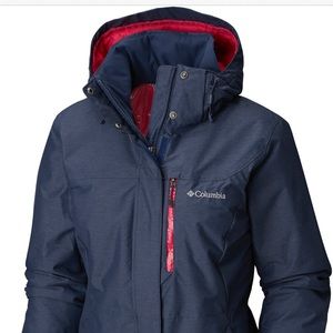 Columbia Omnitech Size XL . Lightly used.